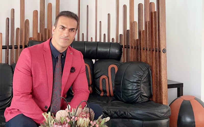دکتر سیروس احمدی، وکیل مهاجرت به استرالیا