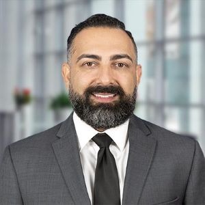 بابک تقوی وکیل مهاجرت به امریکا