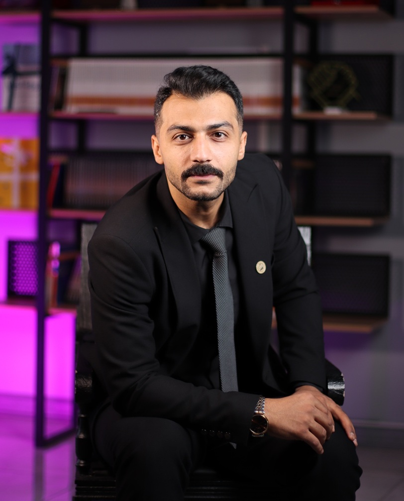 آقای احسان کتولی اولین کوچ اسکینکر ایران