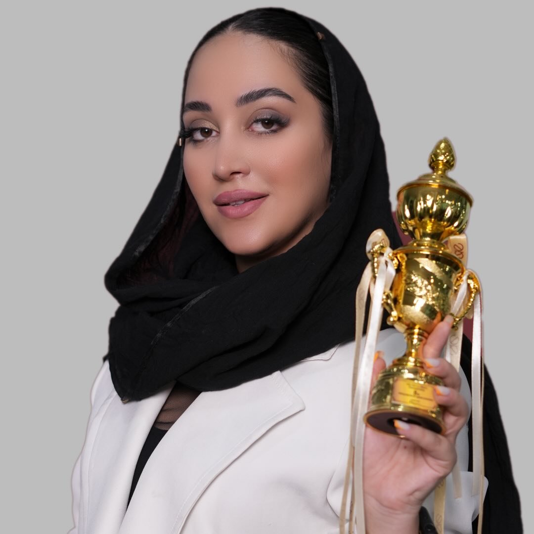 سالن زیبایی مهسا محزون